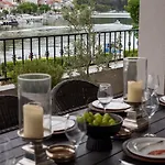 Holiday home Harbour View House *